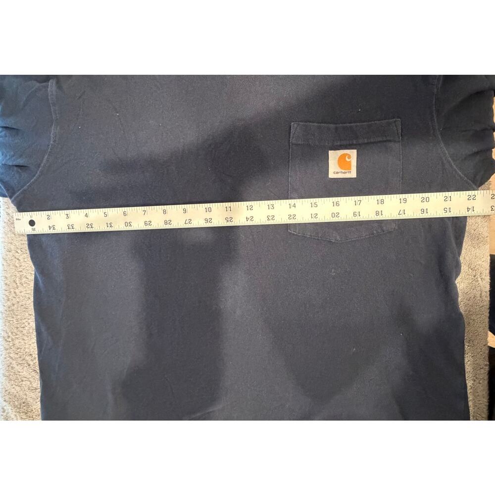 Carhartt Long Sleeve Graphic Navy T-Shirt Born To Hunt Relaxed Fit Labrador - Picture 6 of 10
